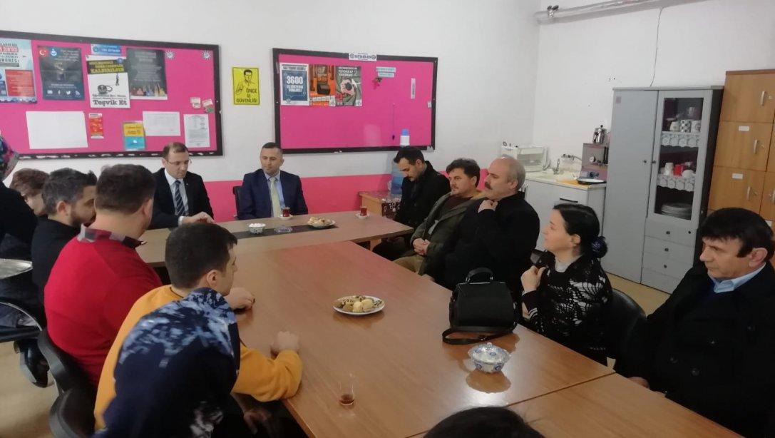 Kumru Kaymakamı Sayın Bülent ŞİMŞEK Mehmet Akif Ersoy İlkokulu ve Şehit Zekeriya Çalışıcı Anaokulunu  Ziyaret Etti 